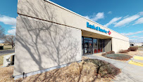 Bank of America (with Drive-thru services) 01