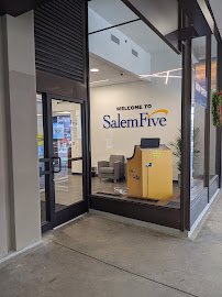 Salem Five Bank 03
