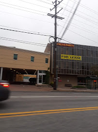Wells Fargo Bank 02