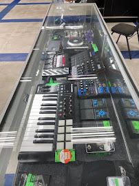 EZPAWN 04
