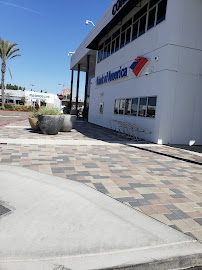 Bank of America (with Drive-thru ATM) 02
