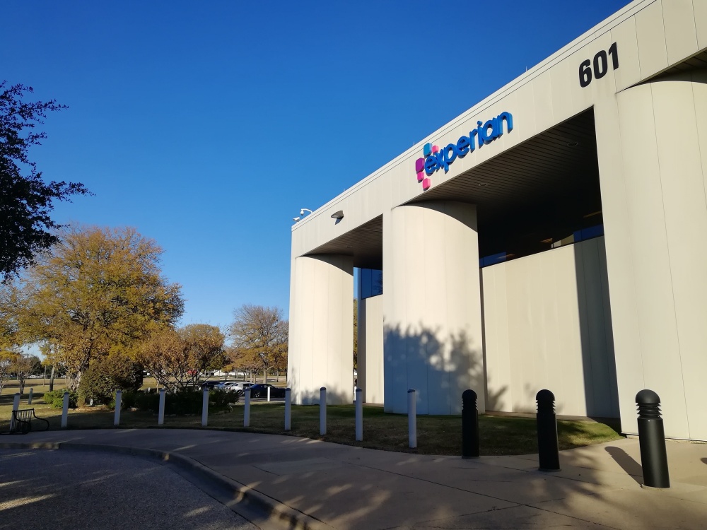 Experian 01