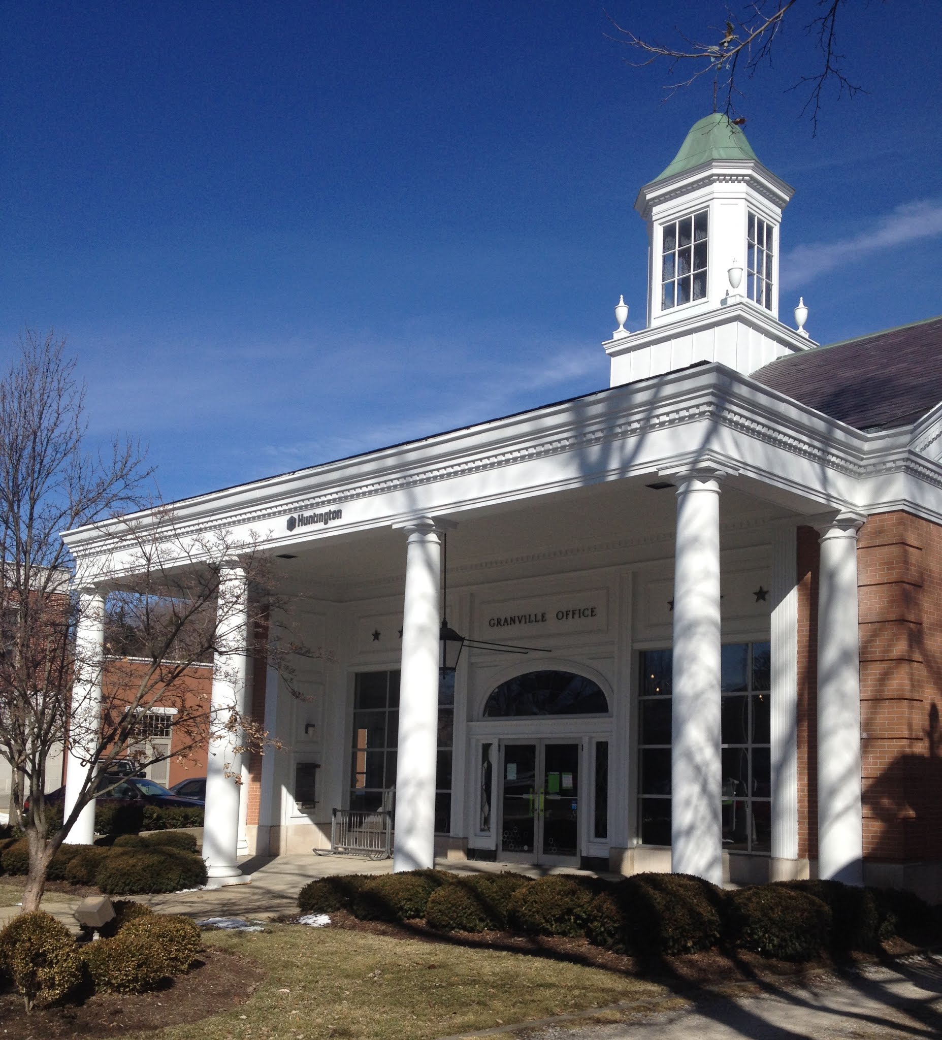 Huntington Bank 01