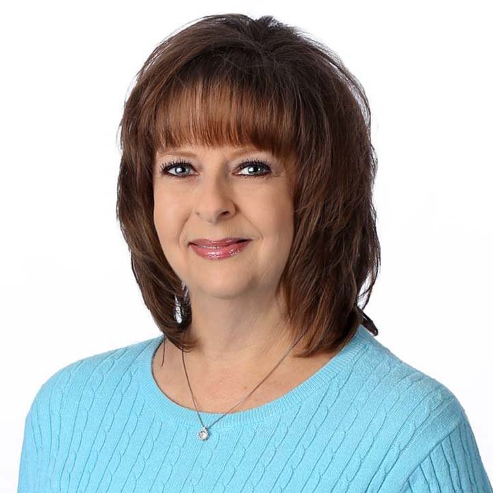 Kelle Smallwood - Commercial Lender - New Boston Texas 01