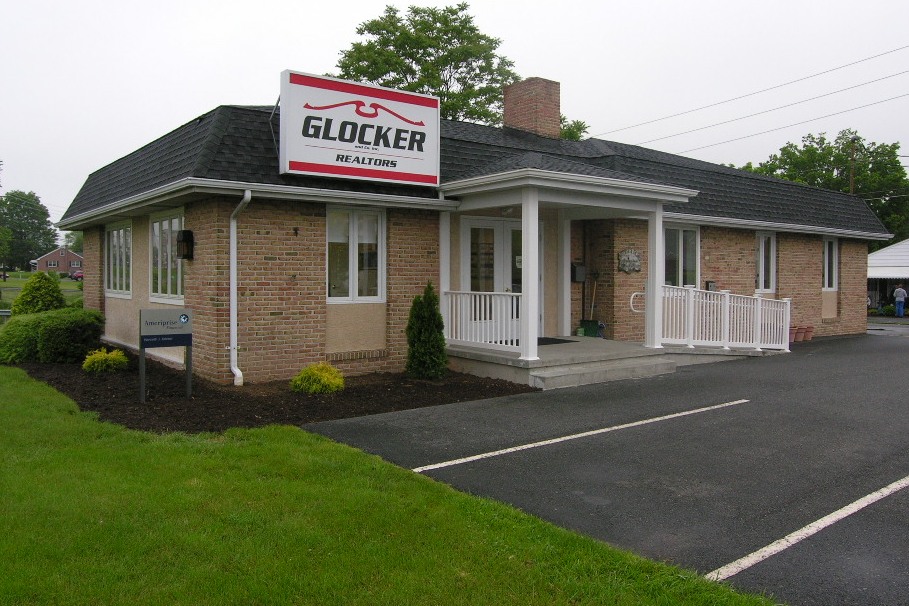 Glocker Realty & Insurance 01