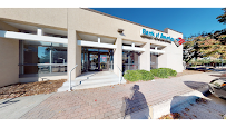 Bank of America (with Drive-thru ATM) 01