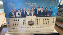 Home Loans Inc: Jason Sharon, Mortgage Broker 01