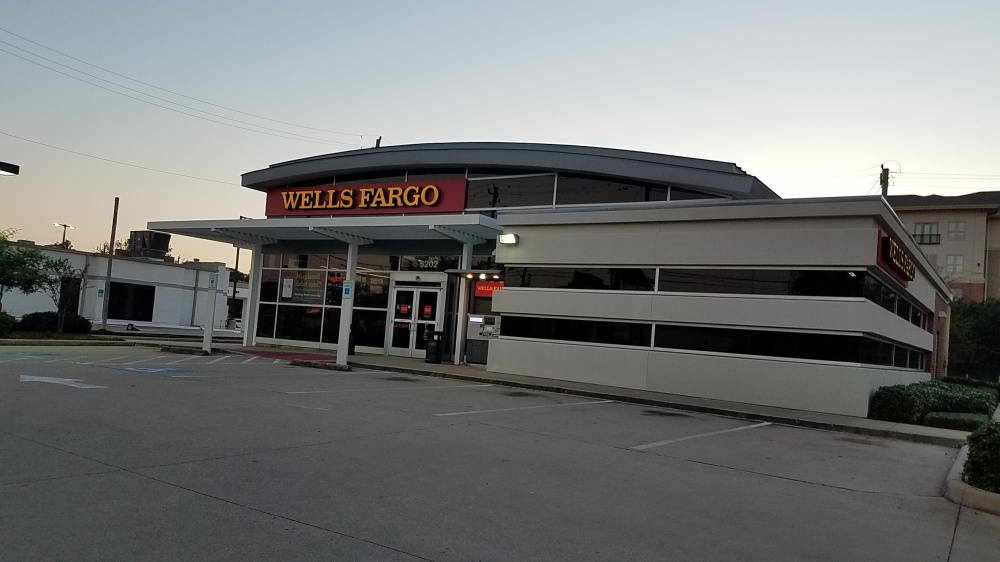 Wells Fargo Bank 01