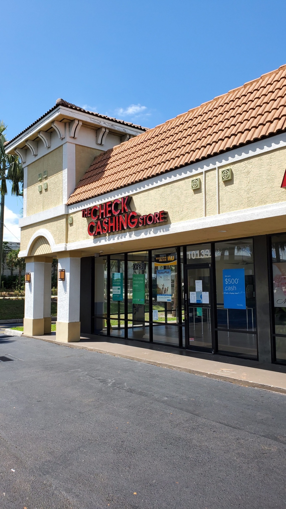 The Check Cashing Store 01