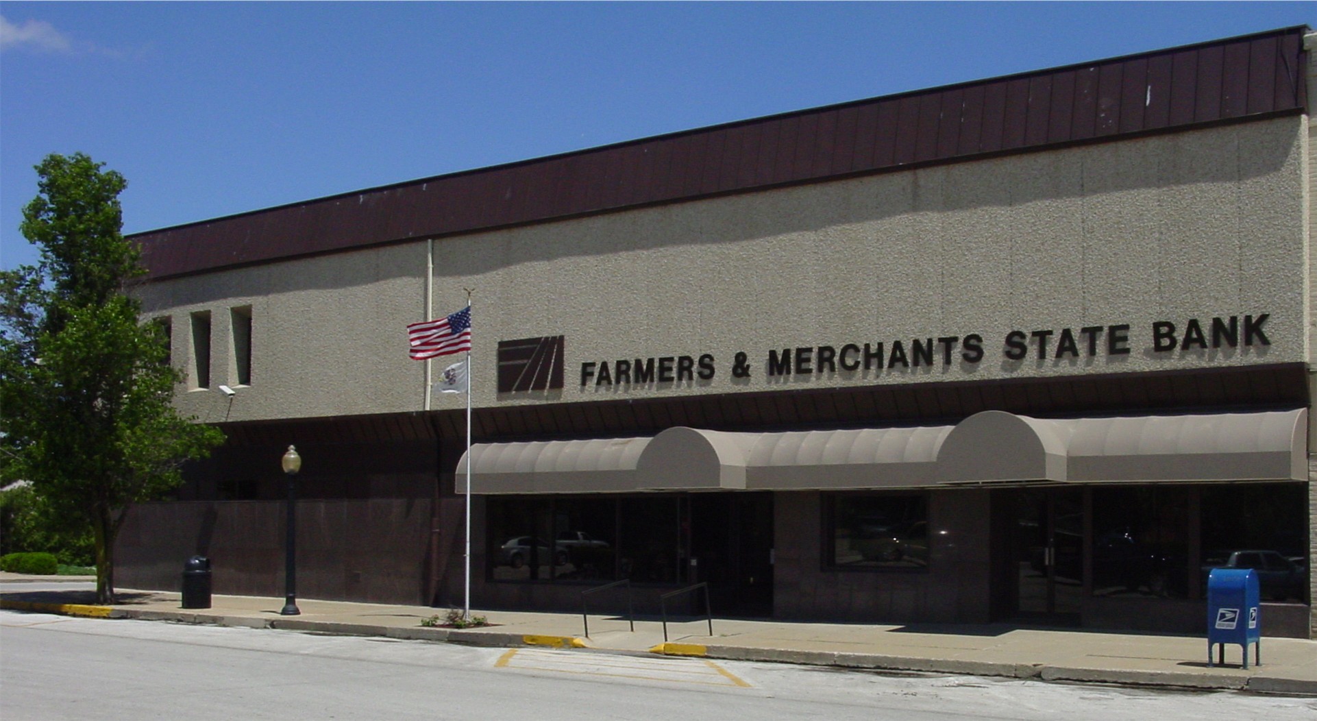 Farmers & Merchants State Bank 01