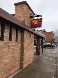 Wells Fargo Bank 02