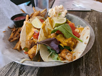 Crackers Island Grille 04