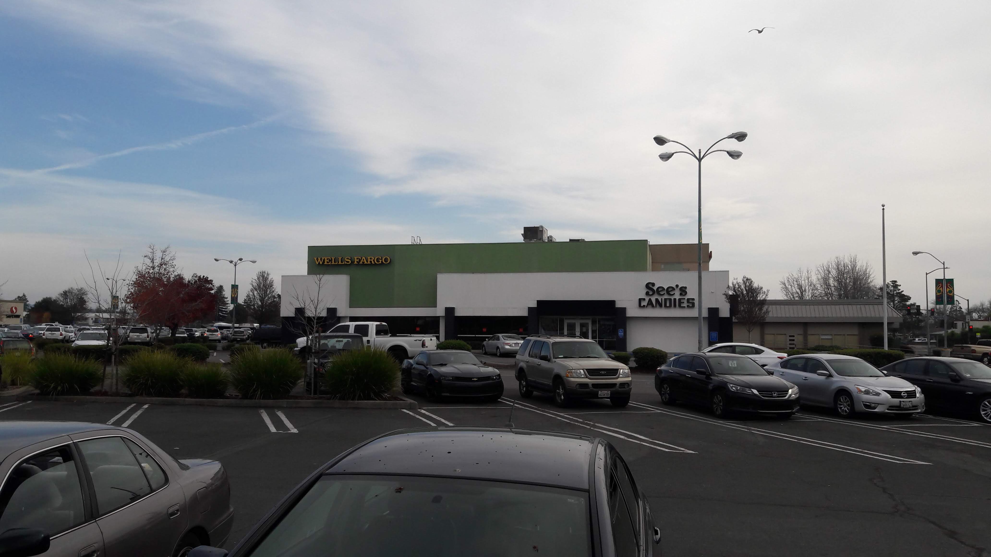 Wells Fargo Bank 01