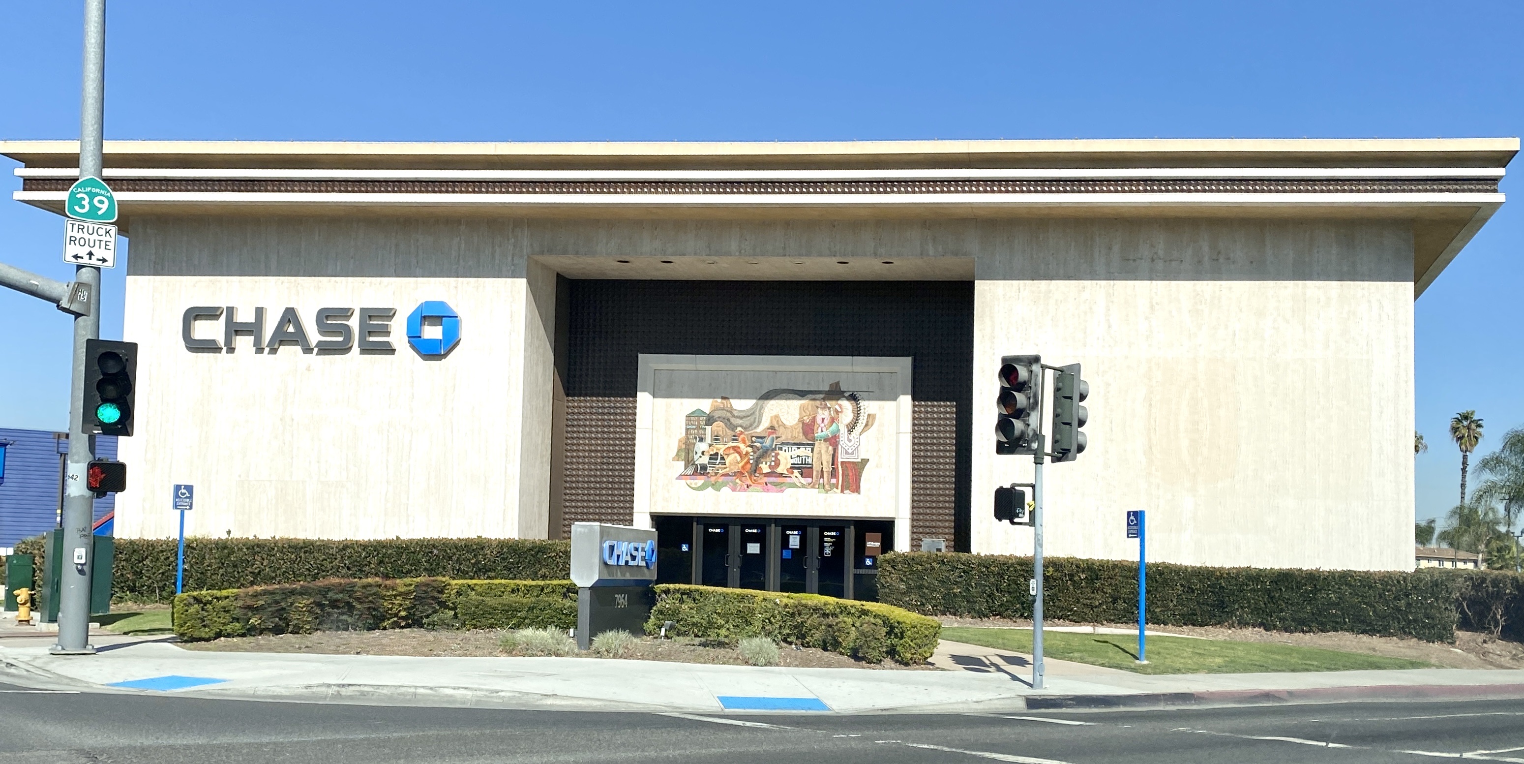 Chase Bank 01