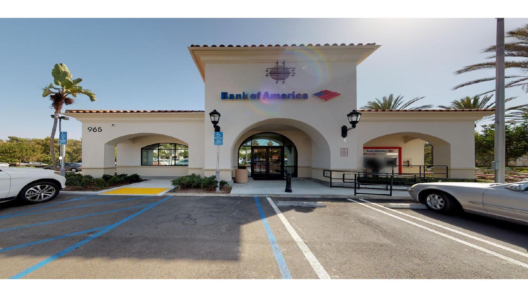 Bank of America (with Drive-thru ATM) 01