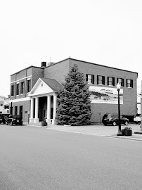 Farmers & Merchants Bank 02