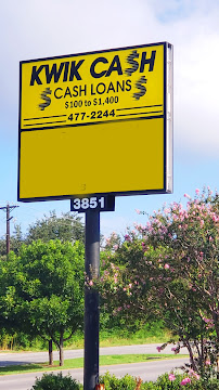 Kwik Cash Loans 01
