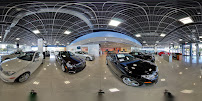 Mercedes-Benz of Brooklyn 03