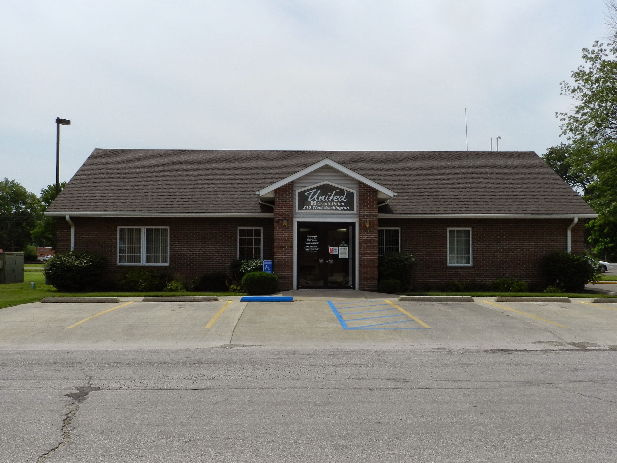 United Credit Union - Vandalia 01