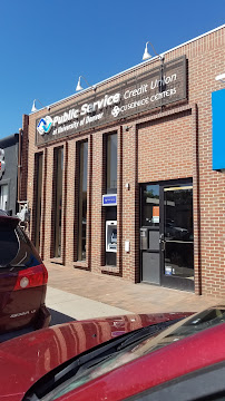 Canvas Credit Union University Branch 03