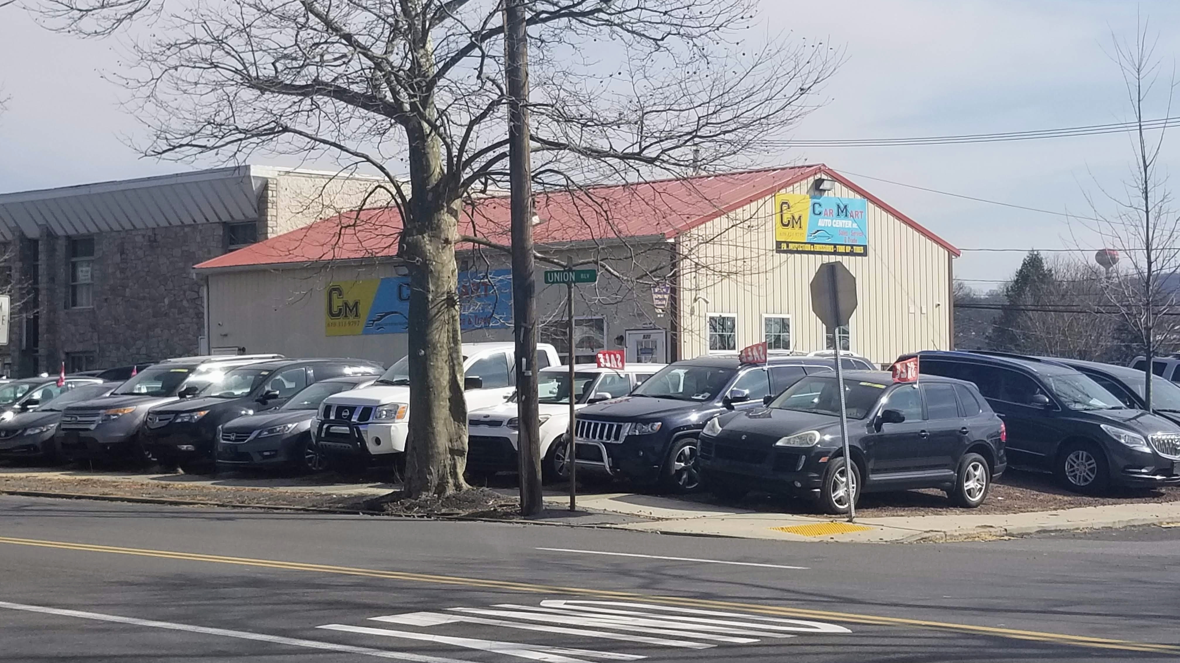 CAR MART AUTO CENTER 01