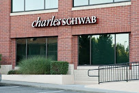 Charles Schwab 01
