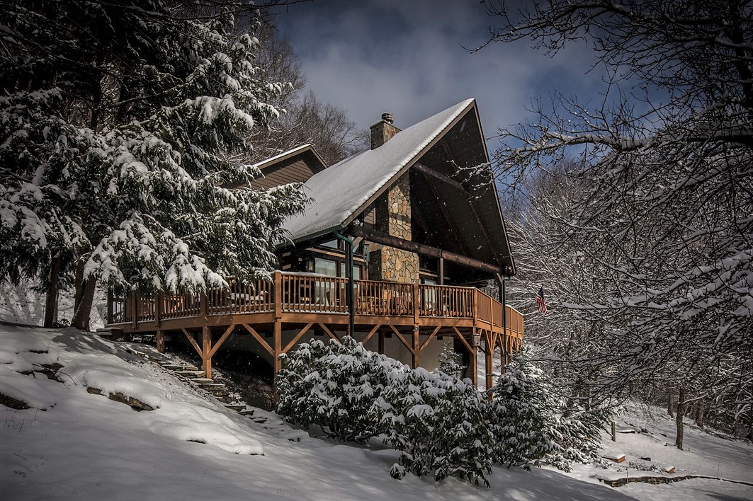 Valle Crucis Log Cabin Rentals 01