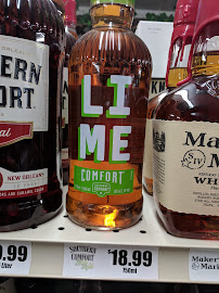 Cheap Smokes Beer, Liquor & Loans 03