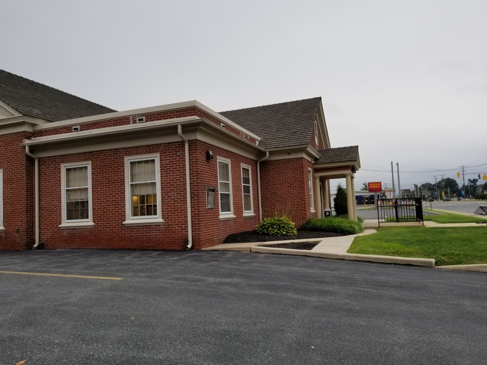 Wells Fargo Bank 01