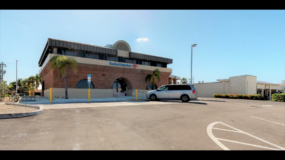 Bank of America (with Drive-thru services) 01