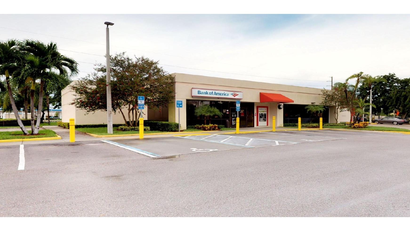 Bank of America (with Drive-thru services) 01