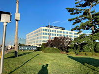 Charles Schwab 01