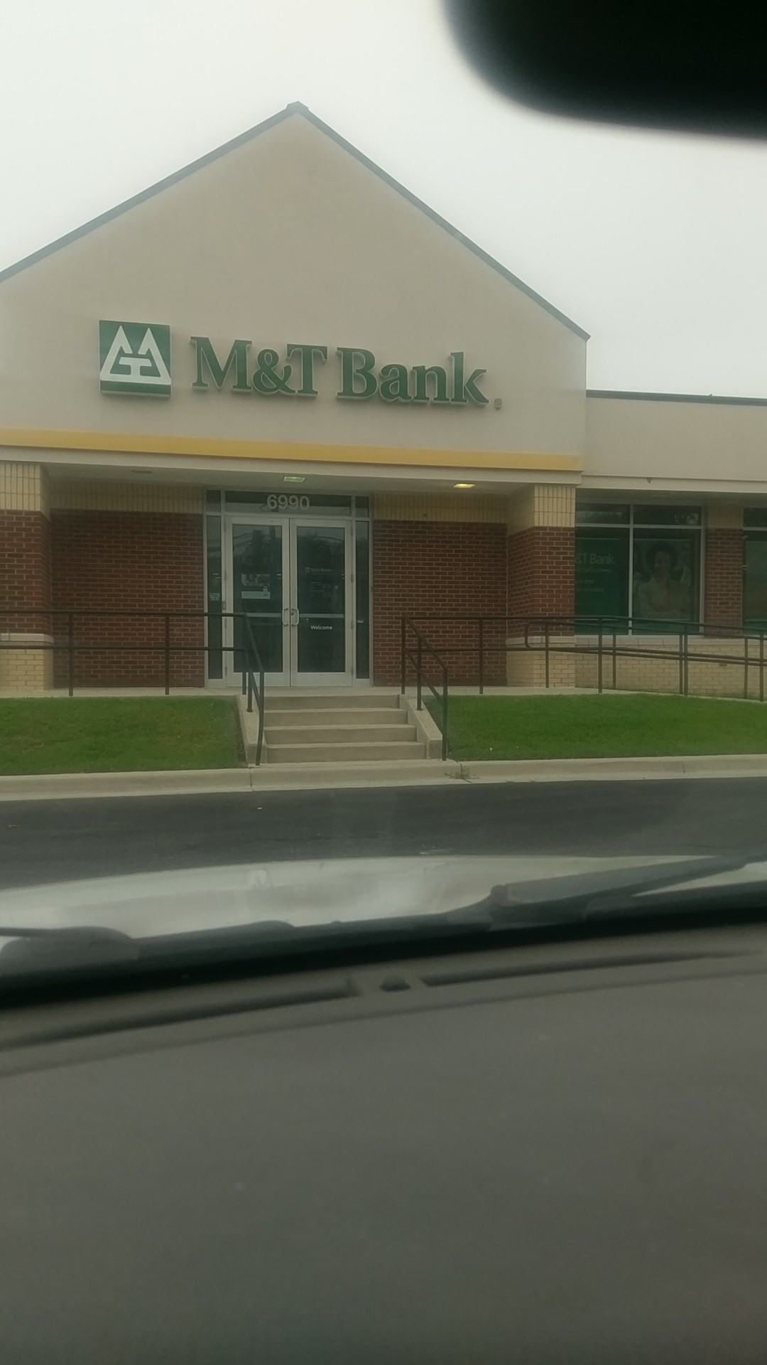 M&T Bank 01