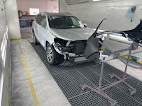 Valeri Auto Body Inc 04