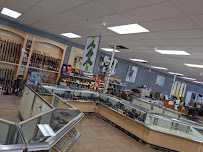 COLORVISION FURNITURE & PAWN 04