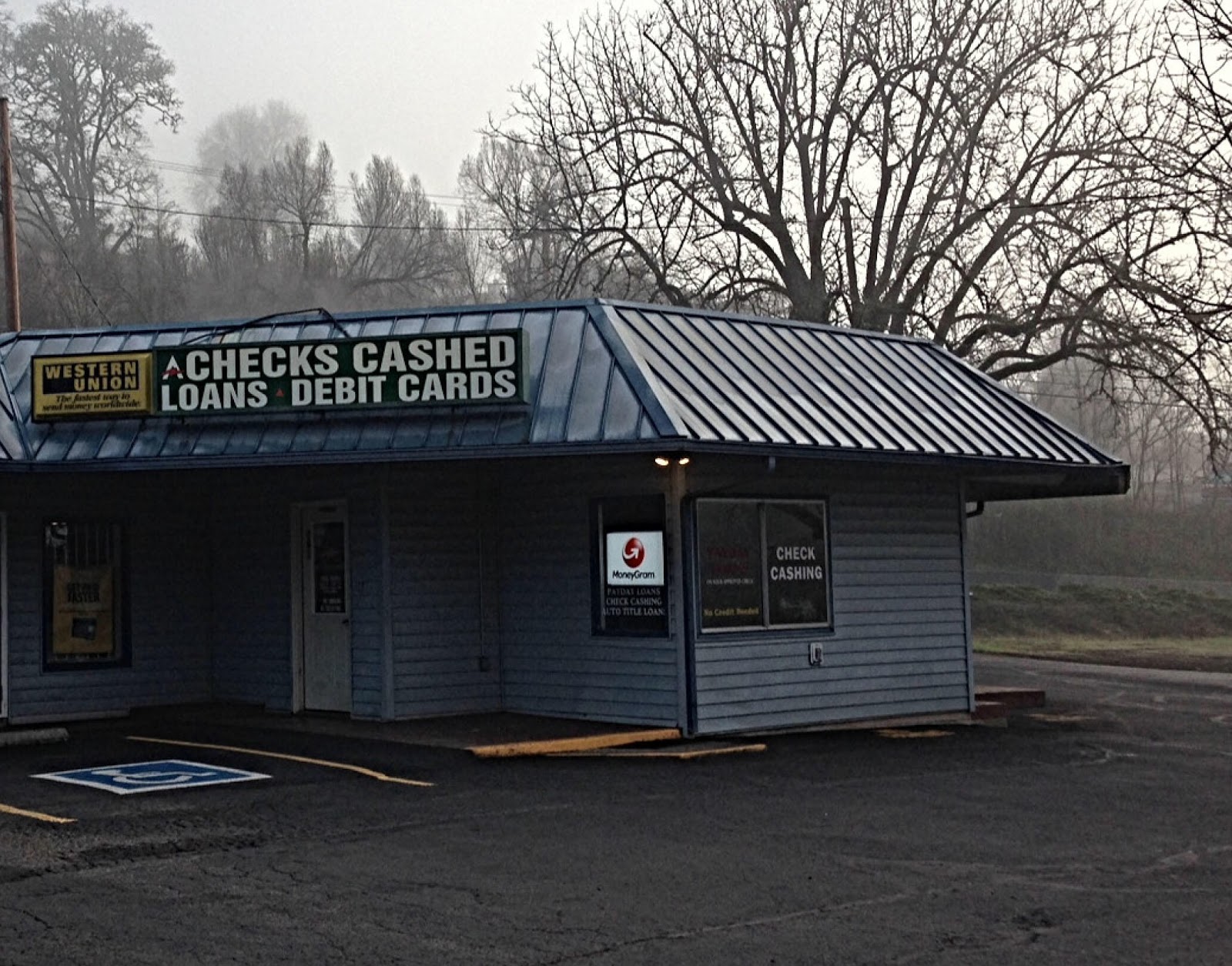 ACE Cash Express 01