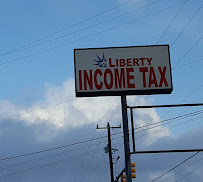 Liberty Tax & Loans 03