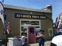Seymour Pawn and Jewelry 02