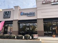 Republic Finance 03