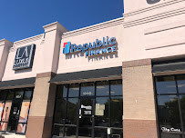 Republic Finance 04