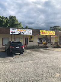 Stone Mountain Pawn & Gun Shop 01