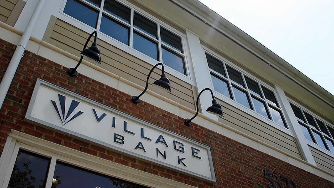 Village Bank (Williamsburg) 01