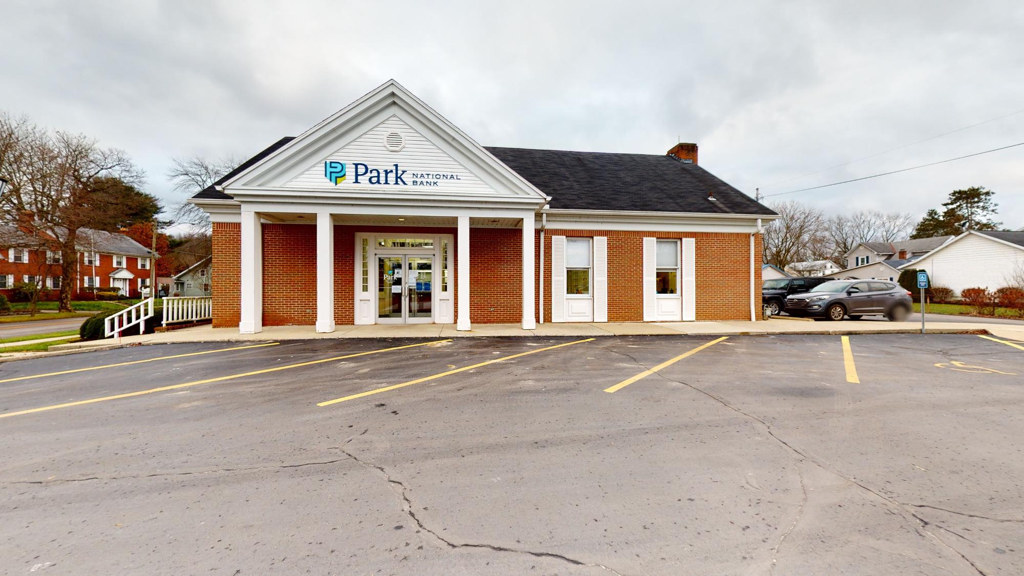 Park National Bank: Bellville Office 01
