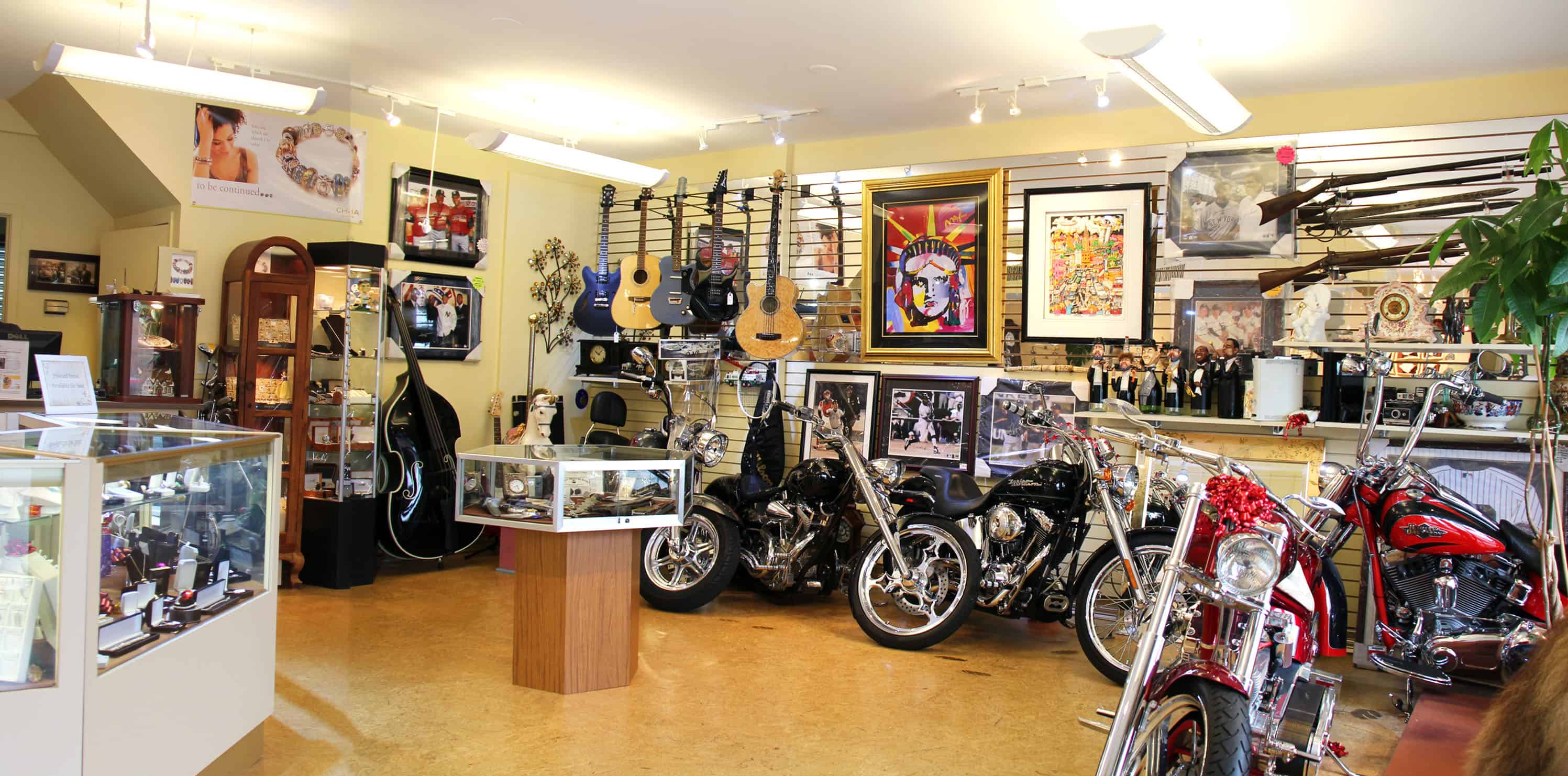 Gold Coast Jewelry & Pawn 01