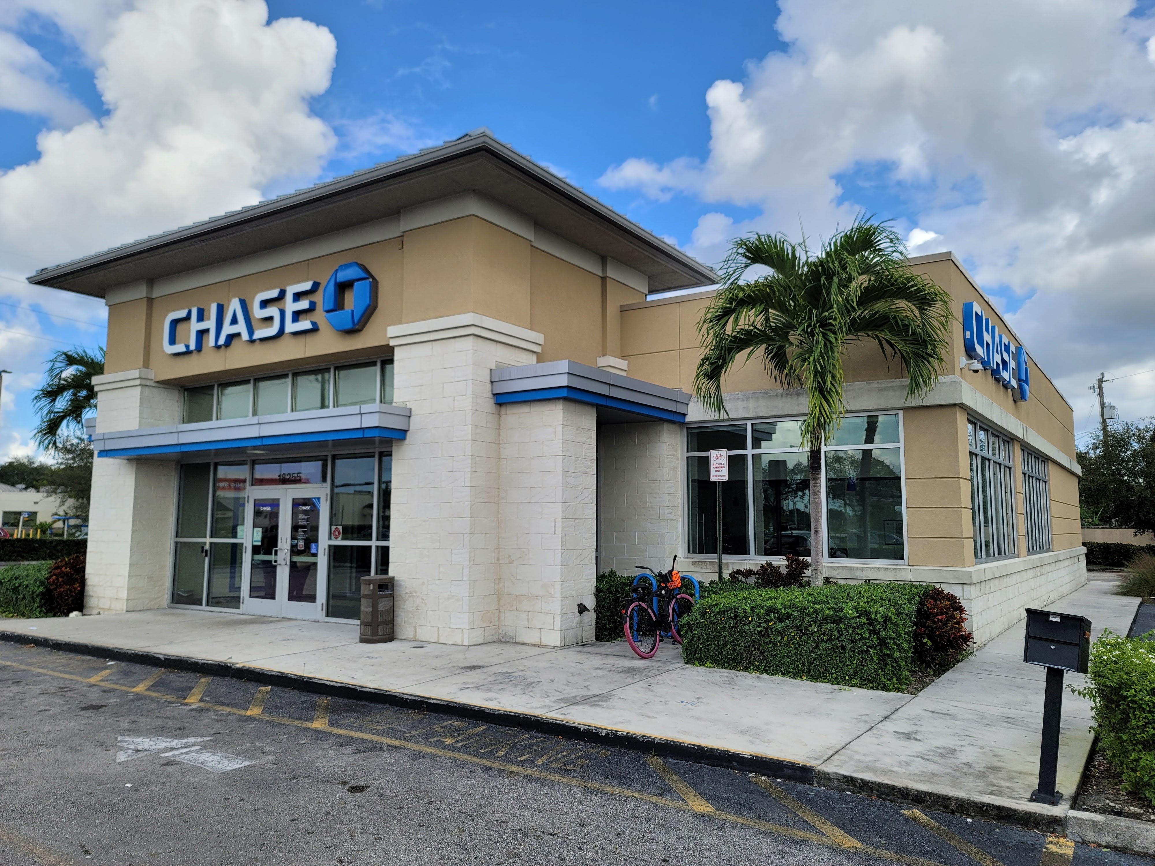 Chase Bank 01
