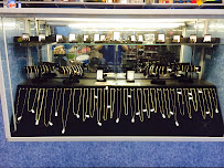 Blue Diamond Pawn Shoppe 04