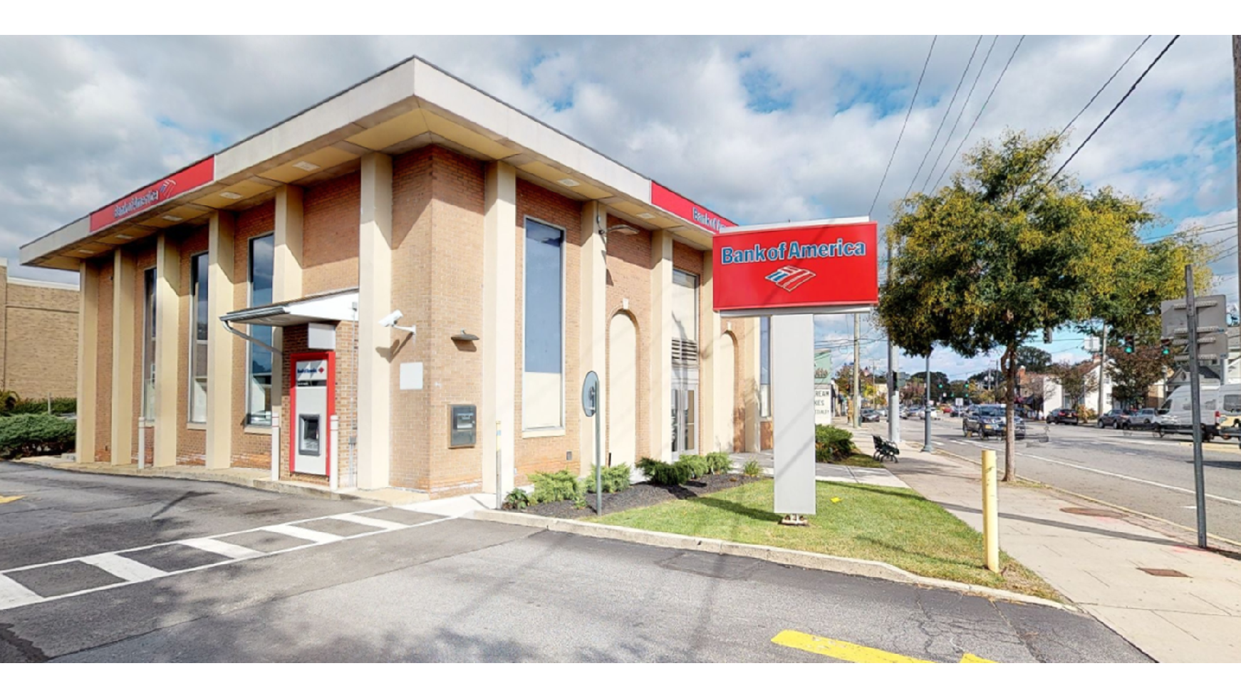 Bank of America (with Drive-thru ATM) 01