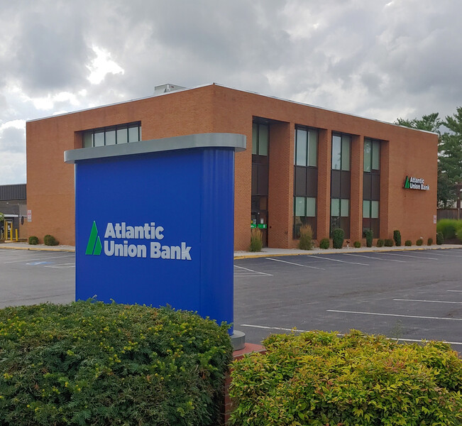 Atlantic Union Bank 01