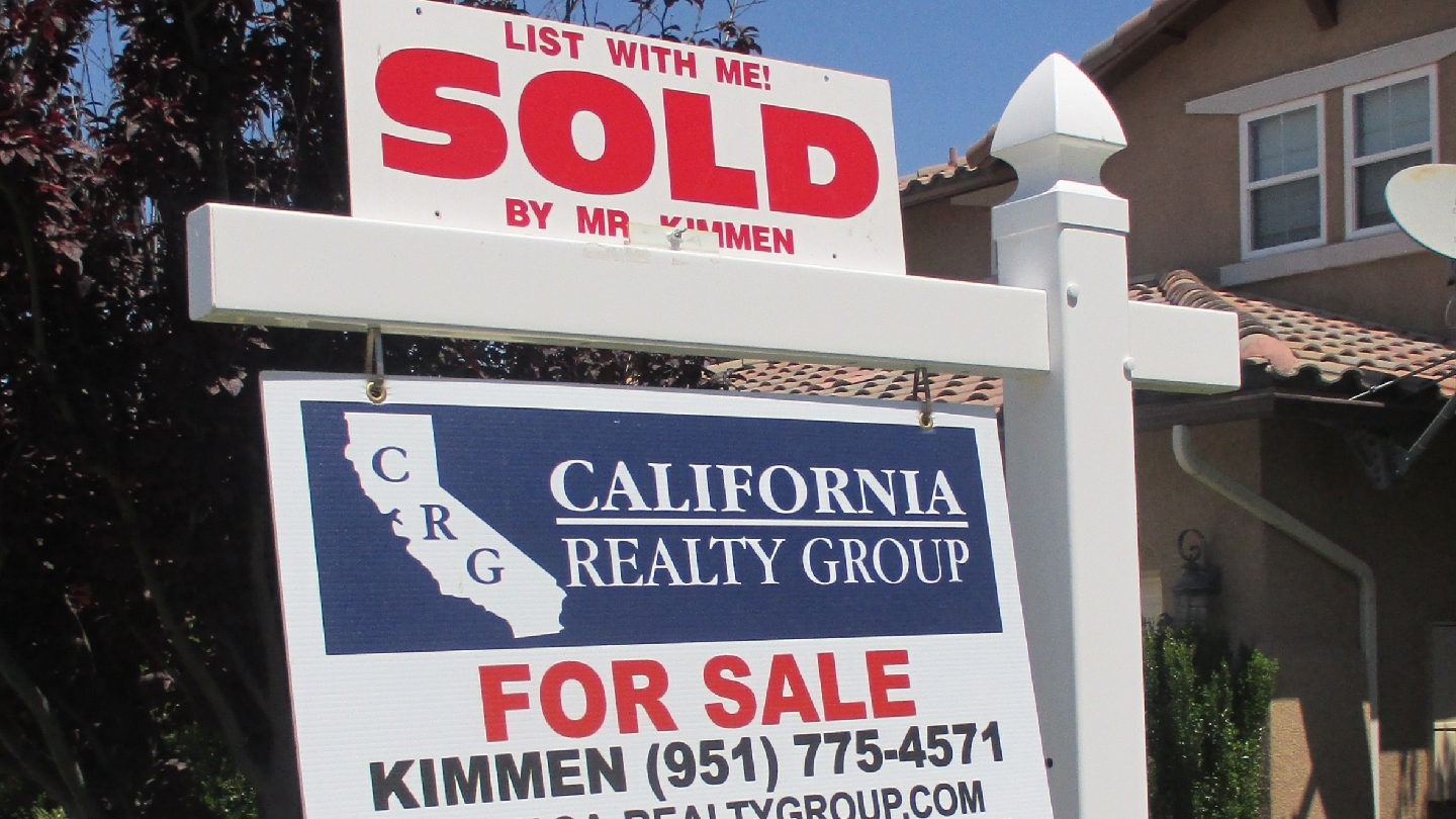 California Realty and Mortgage Group 01