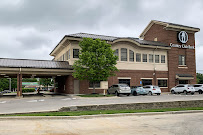 Country Club Bank 01